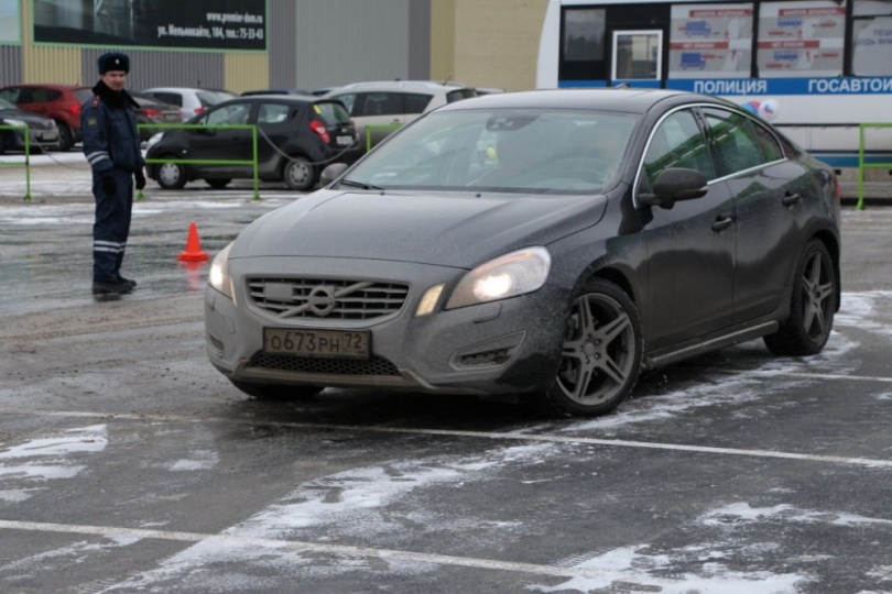 Интересное событие или просто – «Папа рулит на Volvo!»