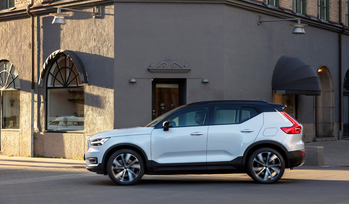 Мировые продажи Volvo Cars в августе составили 45 786 автомобилей, во втором полугодии ожидается снижение