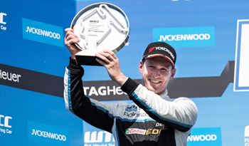 Ник Катсбург завоевывает подиум на этапе WTCC в Венгрии