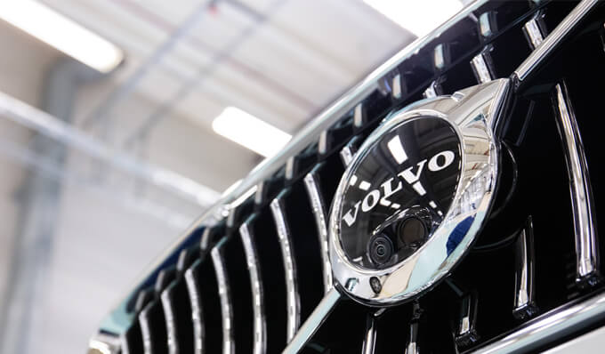 В Швеции возобновят работу завод в Торсланда и офисы Volvo Cars